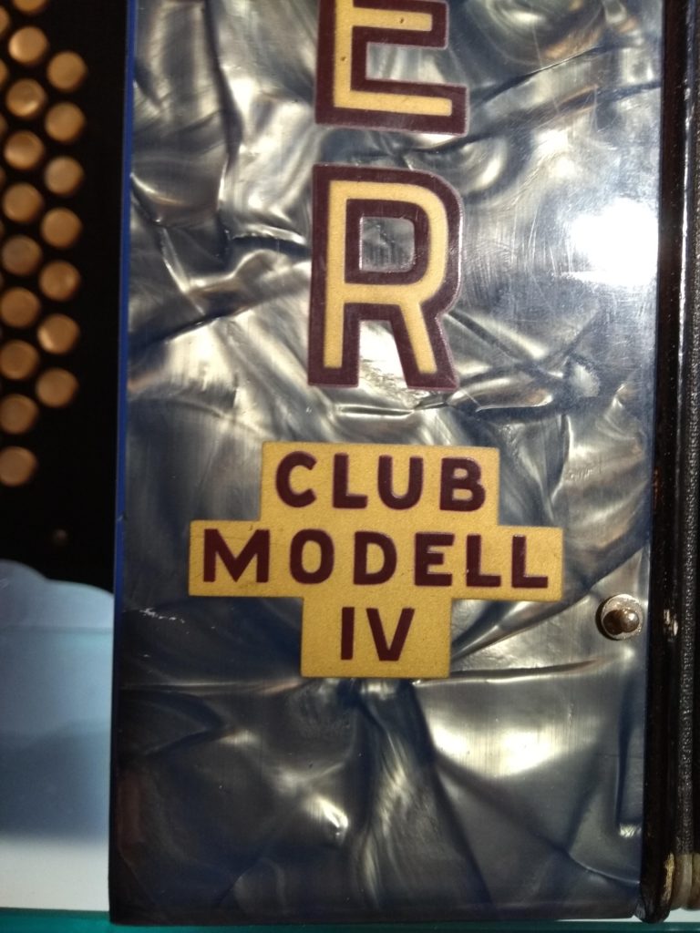 Club Modell 4
