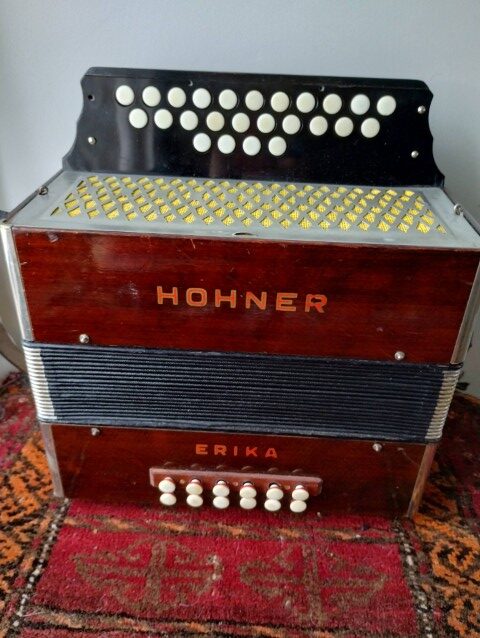 hohner erika melodeon